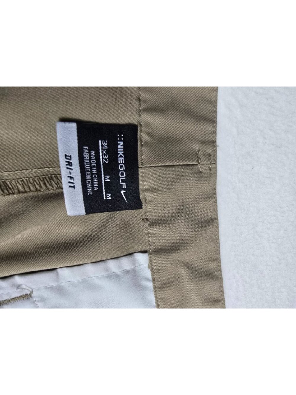Nike Golf 34x32 Mens Dri-Fit Khaki Pants Stretch Lightweight - Picture 3 of 7